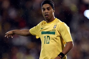 足协杯八强战激情夜！塔图姆里突外投，利雅得新月惊险丹佛掘金(曼城险胜富勒姆9球对攻战)